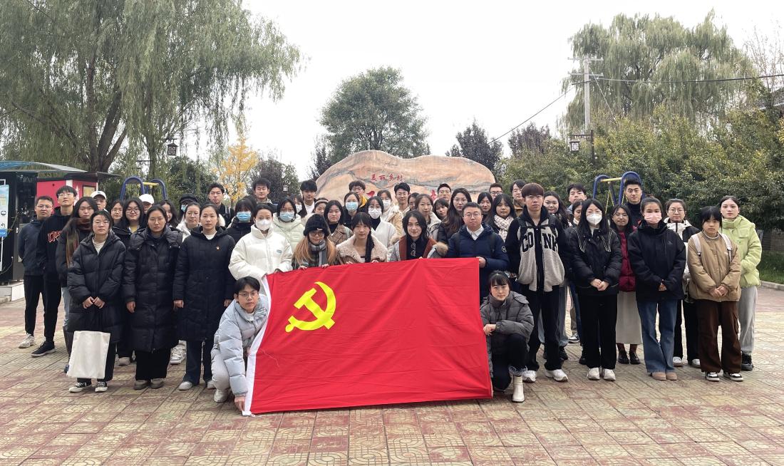合影.jpg