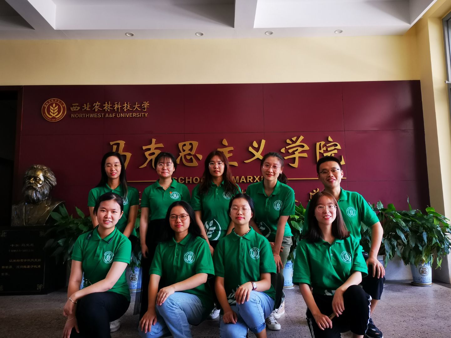 446e6addc2754a2cb48ea53a1b70dc75.jpg 446e6addc2754a2cb48ea53a1b70dc75.jpg